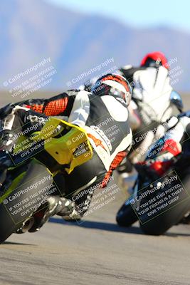 media/Jan-09-2022-SoCal Trackdays (Sun) [[2b1fec8404]]/Turn 12 Backside (130pm)/